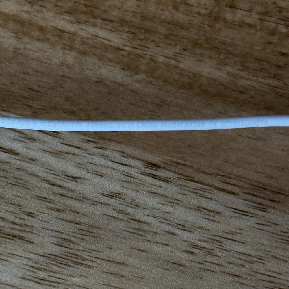 OEM Apple iPhone Wired Earpods Earphones Earbuds Lightning Authentic Original
